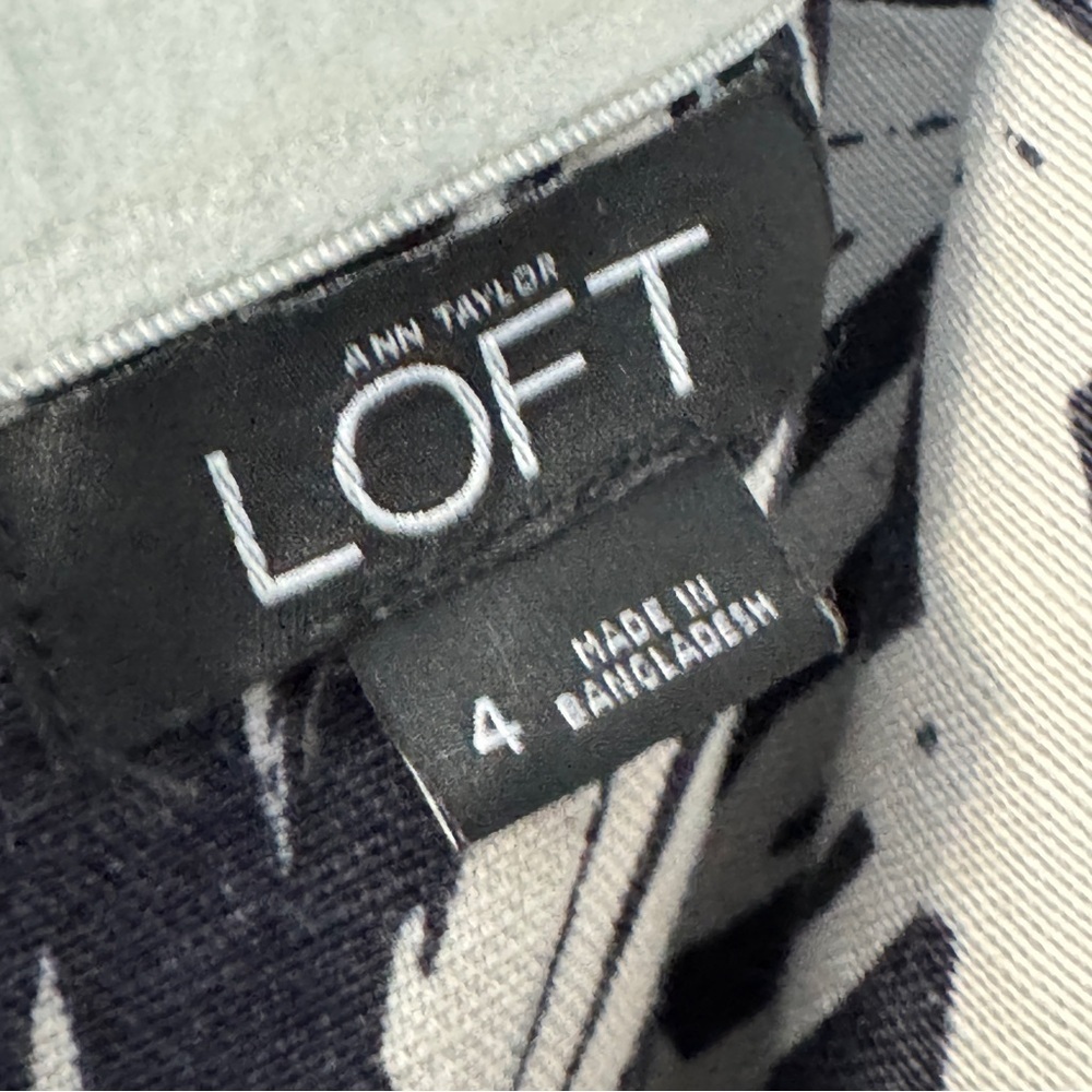 LOFT Strapless Linen Blend Palm Leaf Print Jumpsuit Black Beige Size 4 - Picture 5 of 8